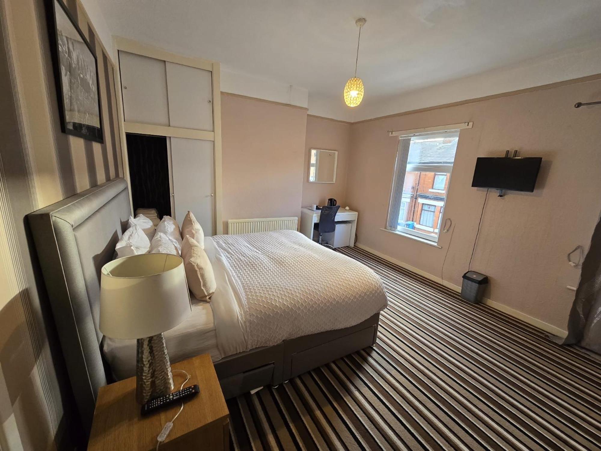 Poshval Hotel Manchester Bagian luar foto